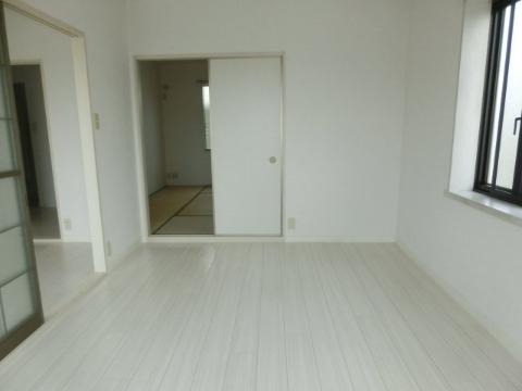 メゾン南春日丘　その他　洋室