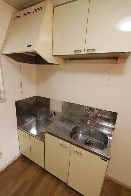 キッチン　キッチン（写真は102号室）