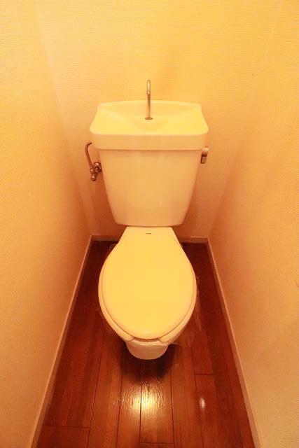 トイレ　トイレ（写真は102号室）