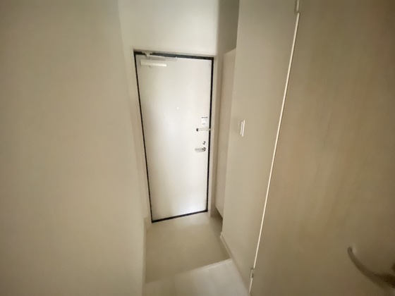 玄関　※別部屋の写真です