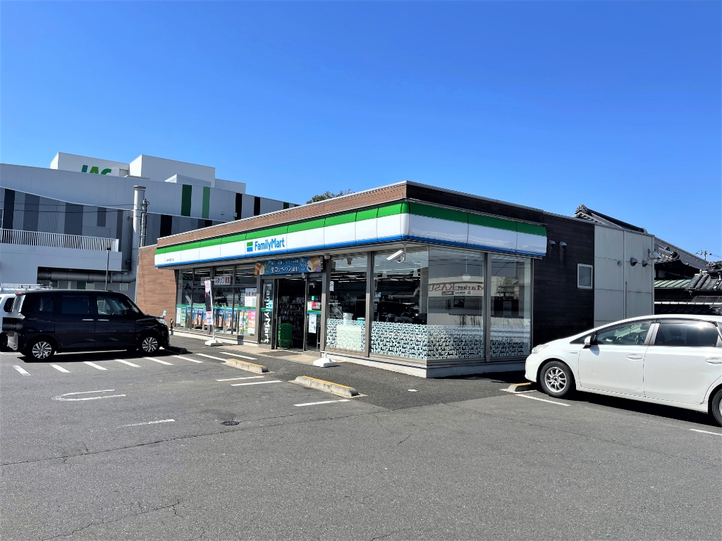 コンビニ　ファミリーマート 土浦中村南四丁目店（コンビニ）まで1958m