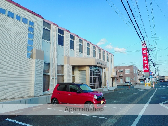 銀行　遠州信用金庫浜北支店（銀行）まで448m