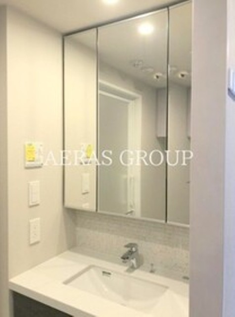 洗面設備　同仕様写真