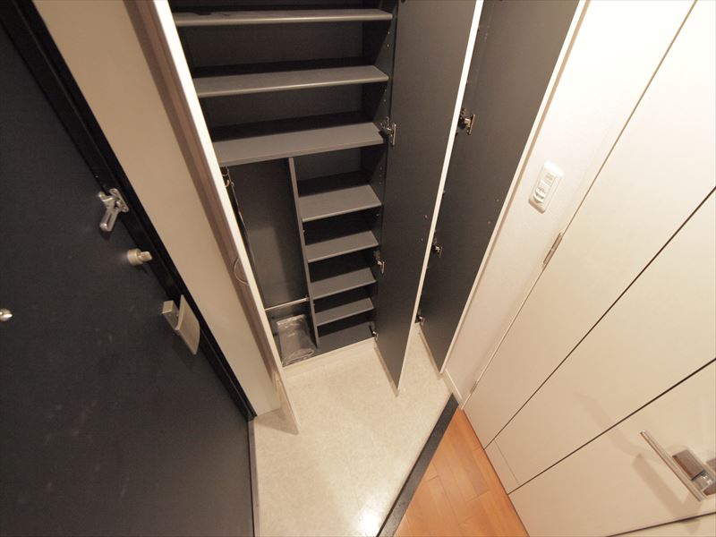 玄関　シューズBOX