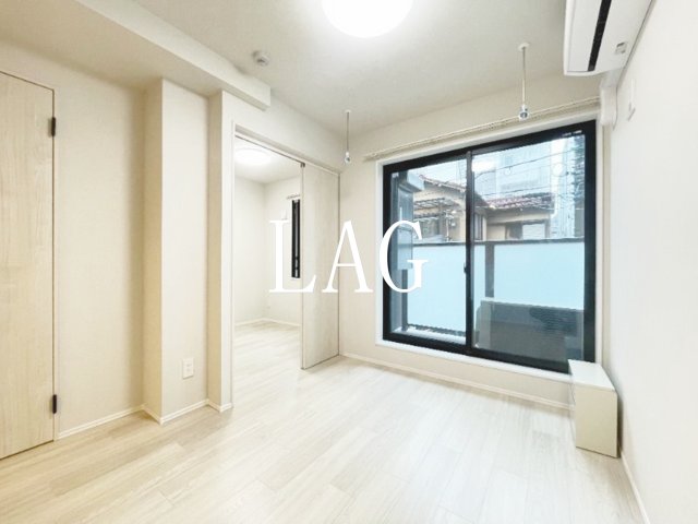 居室・リビング　洋室のお部屋です。