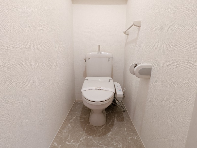 トイレ　図面と現状に相違がある場合には現状を優先