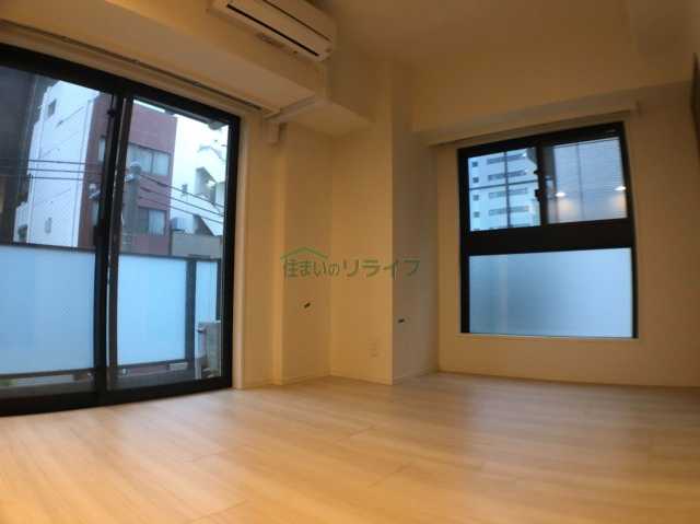 居室・リビング　新神保町ビル