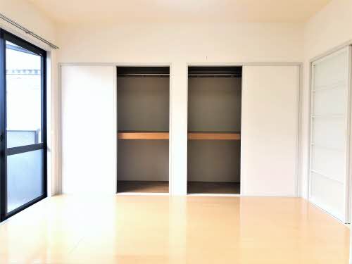 収納　洋室収納