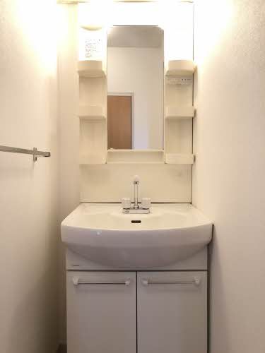 洗面設備　洗面化粧台