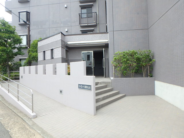 エントランス　建物入口
