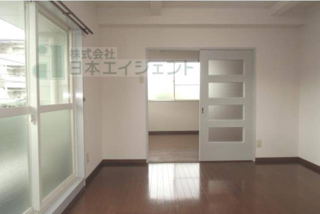 居室・リビング　洋室