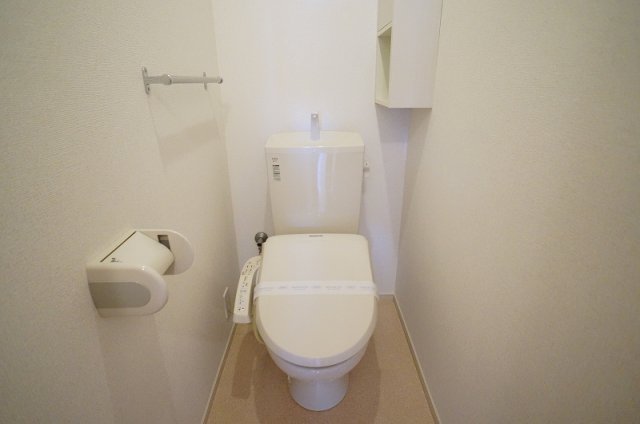 トイレ　コンパクトで使いやすいトイレです