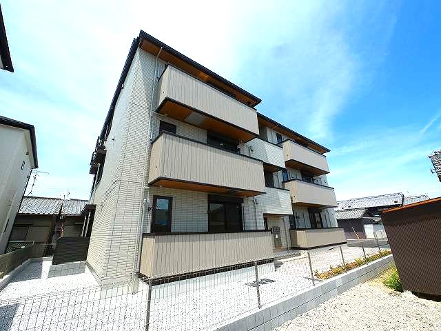 建物外観　おしゃれな外観です