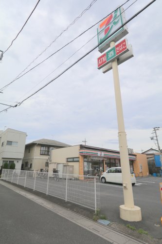 コンビニ　セブンイレブン（コンビニ）まで2075m