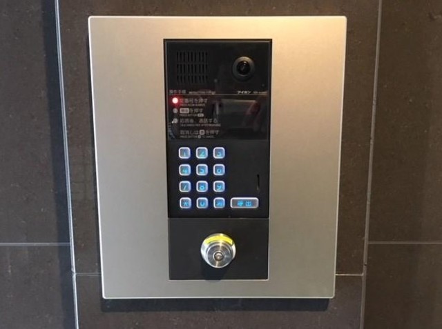 エントランス　安心のＴＶオートロック完備