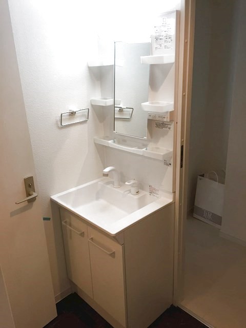 洗面設備　独立洗面台