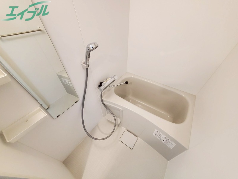 バス・シャワールーム　同型参考写真