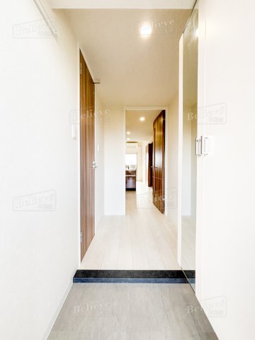 玄関　シューズボックス付きの玄関☆