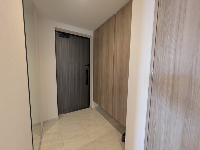 玄関　ザ・ファインタワー名古屋今池