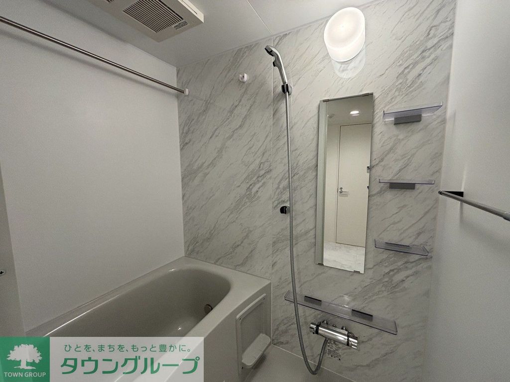 バス・シャワールーム　バス