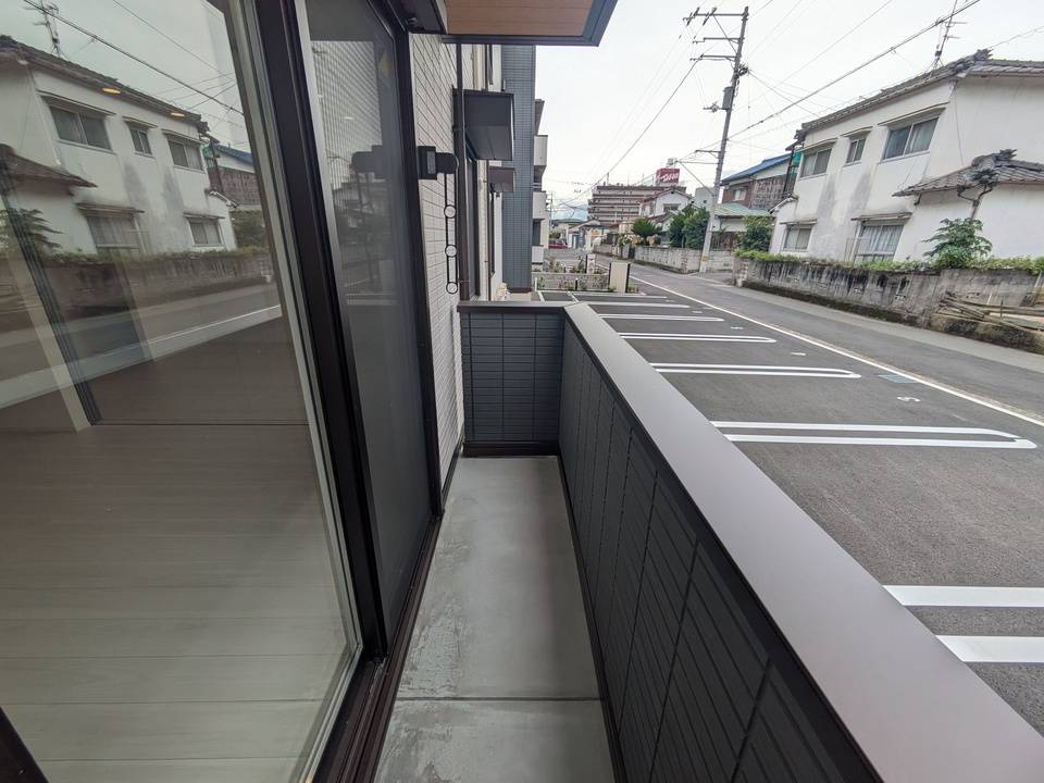 バルコニー　バルコニー