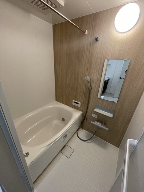 バス・シャワールーム