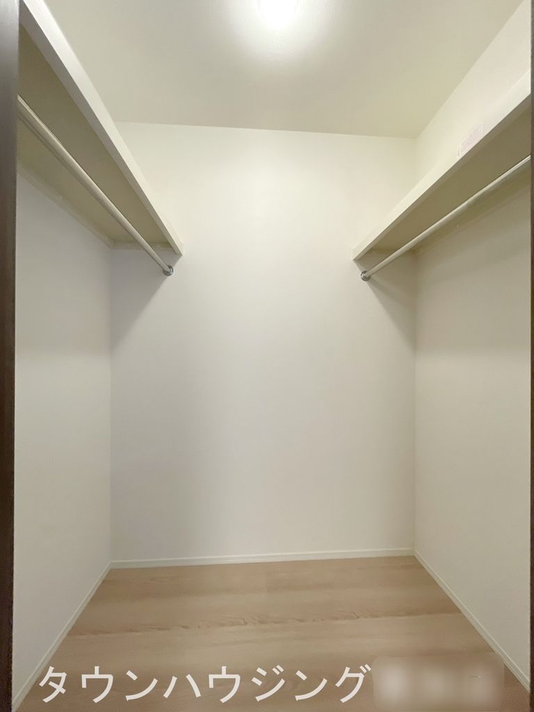 玄関　※同施工会社イメージ※別の号室です