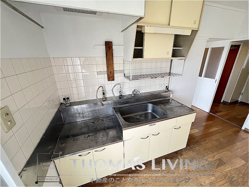 キッチン　コンロ設置可。お好きなコンロを設置下さい。