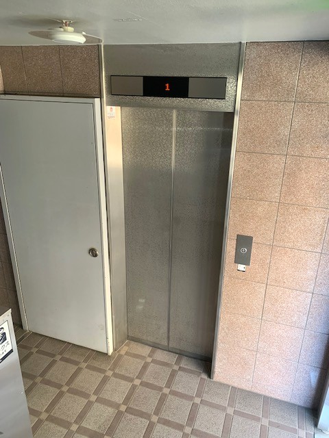 高浜レジデンスの外観写真
