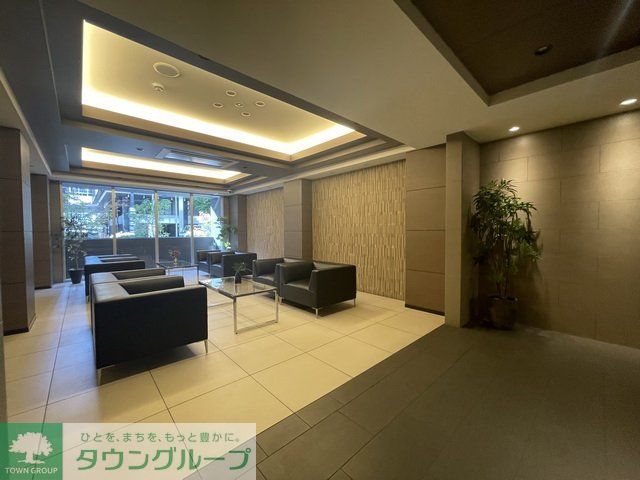 ロビー　エントランス