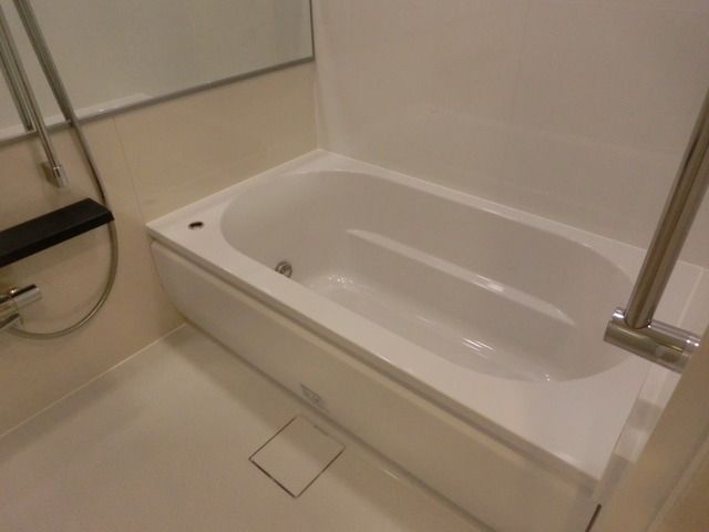 バス・シャワールーム　★追い焚き付きバスルーム★