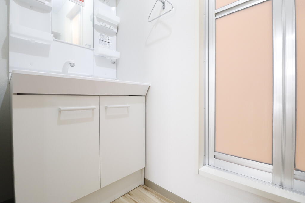 洗面設備　独立洗面台です♪