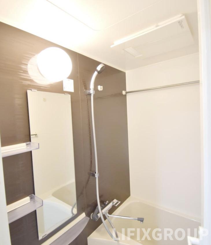 バス・シャワールーム　風呂