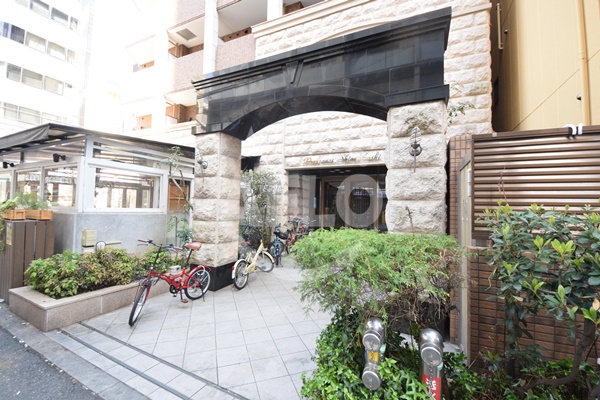 エントランス　プレサンス心斎橋タイミックス　エントランス