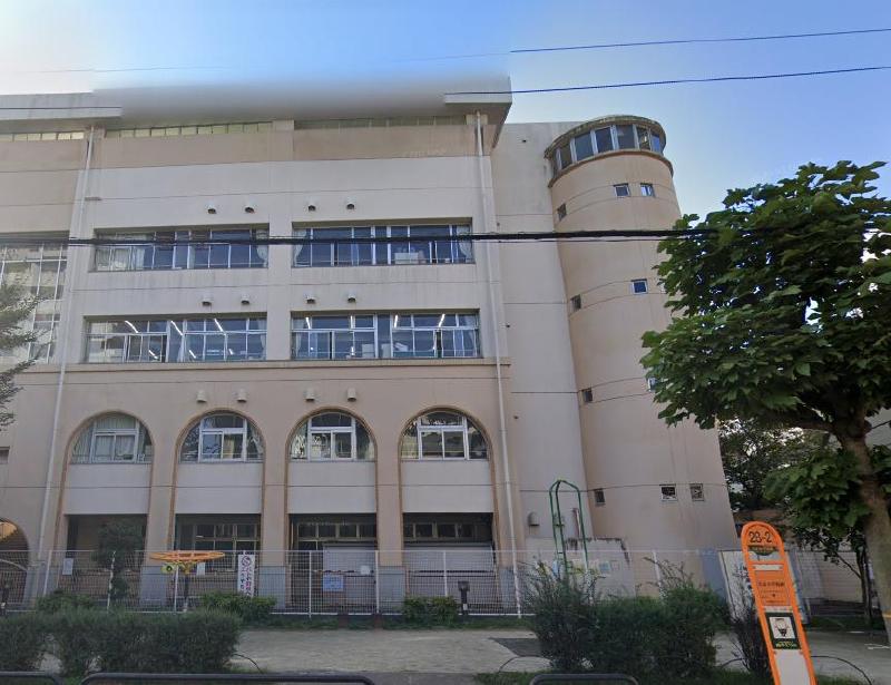 小学校　台東区立大正小学校（小学校）まで100m