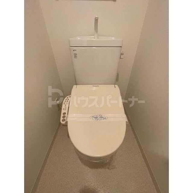 トイレ　トイレ