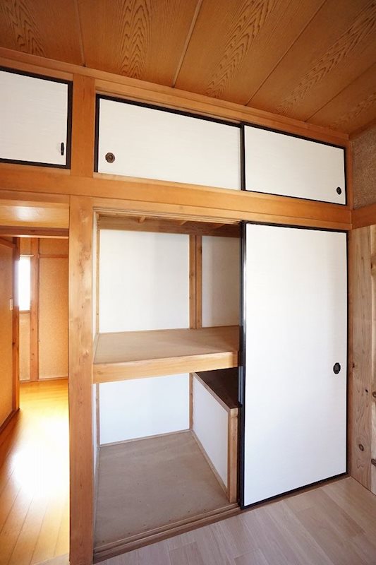稲毛3丁目戸建ての内装写真