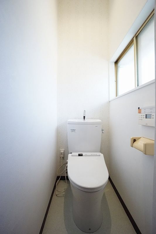 稲毛3丁目戸建てのトイレ写真