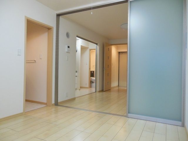 その他部屋・スペース　★きれいなリビングです★