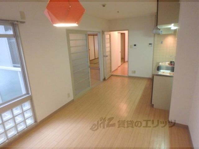 居室・リビング　リビング