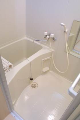 バス・シャワールーム　浴室