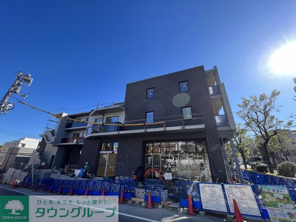 エントランス　外観