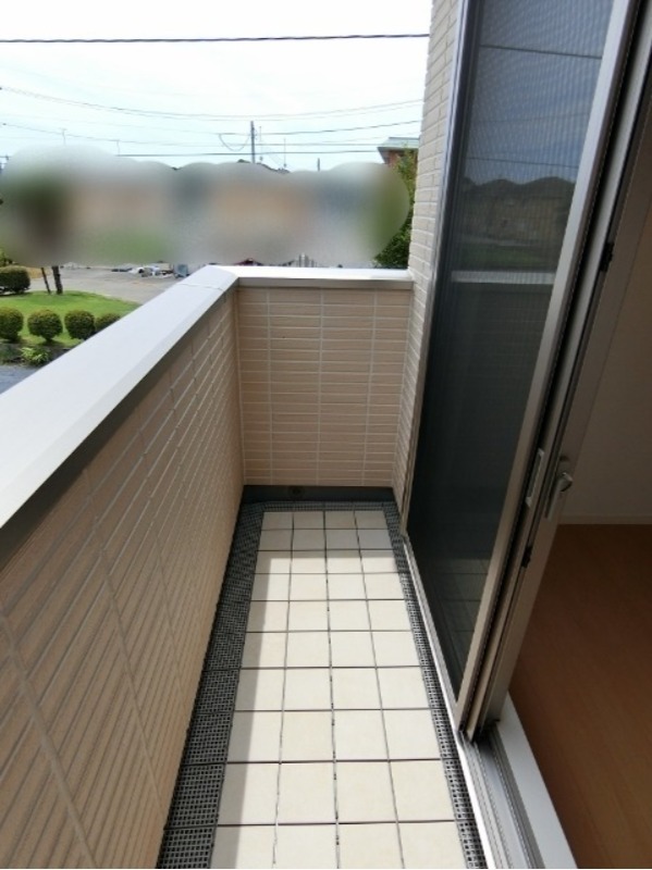 バルコニー　図面と現状に相違がある場合には現状を優先