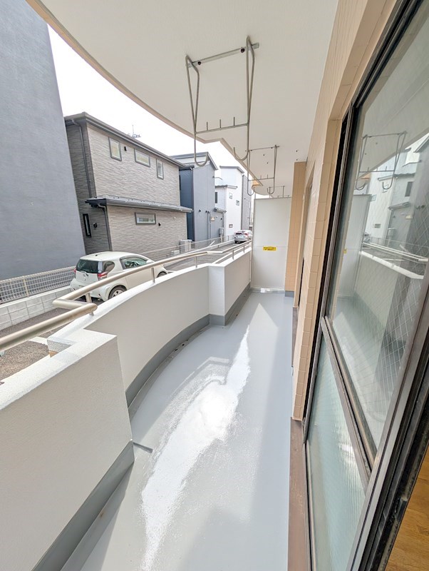 バルコニー　バルコニー