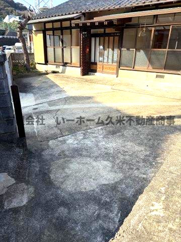 駐車場　駐車場完備です