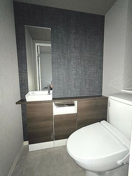 トイレ　コンパクトで使いやすいトイレです