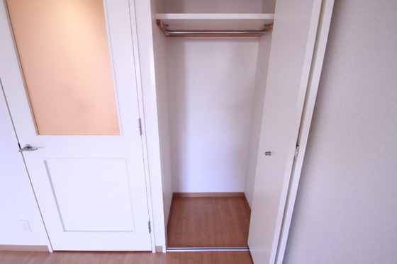 収納　※別号室の写真です