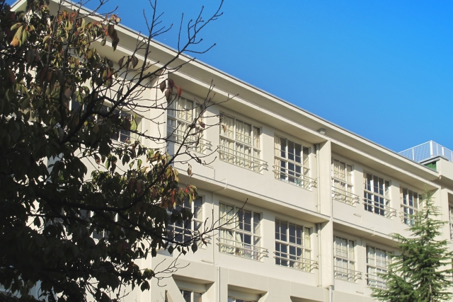 中学校　備前市立備前中学校（中学校）まで2088m