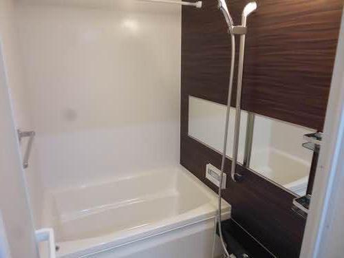 バス・シャワールーム　浴室