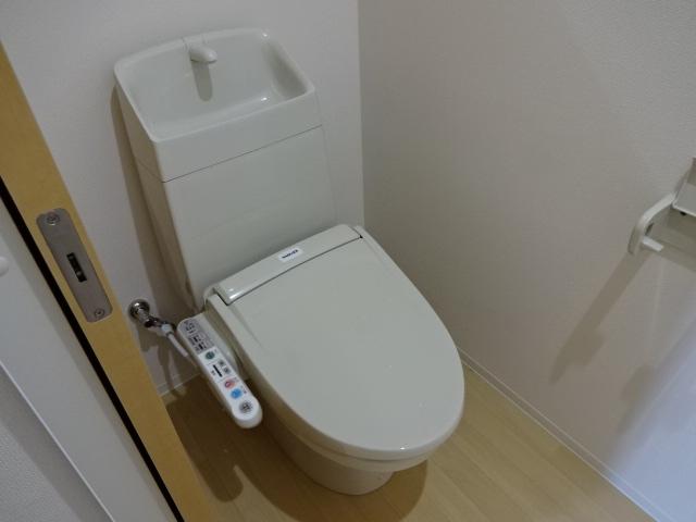 トイレ　シャワー付トイレ
